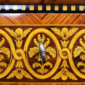 Comò cassettone riccamente intarsiata nello stile Maggiolini - Image 6